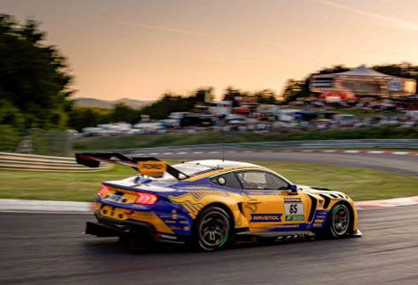 クラス優勝したHRTの「Ford Mustang GT3」